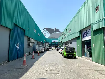Newly Renovated I No 20% TAX