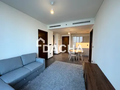 Pool View | Mid Floor | Premium Quality