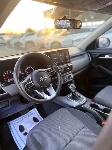 2021 KIA SELTOS 照片 10