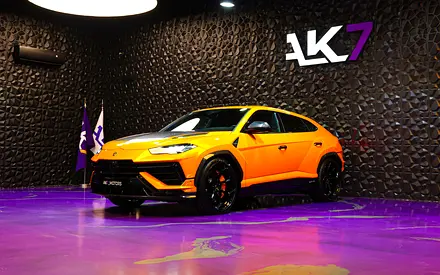 صورة مصغرة 2 لـ 2024 Lamborghini URUS