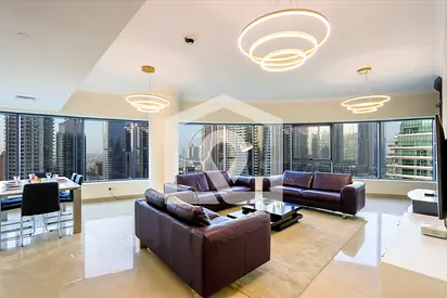 3BR with Marina Skyline Views, Near Mall & Metro