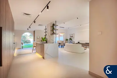 Fully Upgraded | Turnkey | Vacant Now | 4 Bed