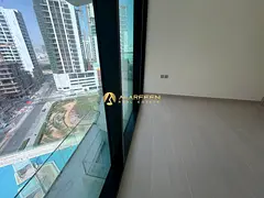 High-Floor 1BR | Downtown &amp; Pool View | Unfurnished Apartment