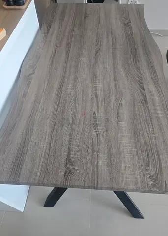 Dining table 160 cm L x 90 cm W x 77 cm H