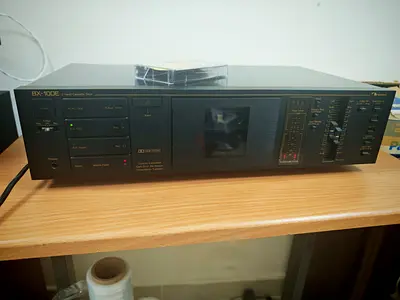 Nakamichi cassette player bx100E
