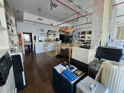 LOW FLOOR | SPACIOUS OFFICE | PRIME LOCATION