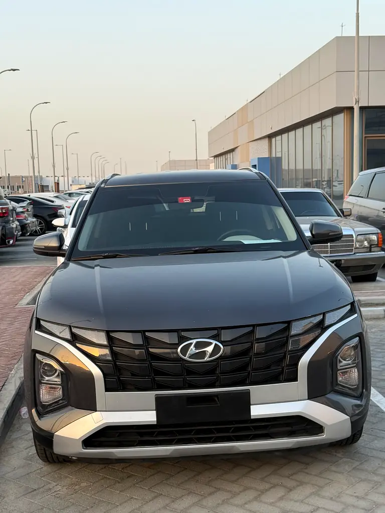 Hyundai Creta 2023 — photo 1 of 17