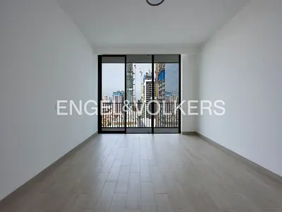 Brand New | Great Views | Open Plan