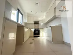 LUXURIOUS 3 BR VILLA | MAID ROOM | PRIVATE GARDEN | SINGLE ROW