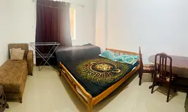 Bedroom With Bathroom  Kitchen Shairing