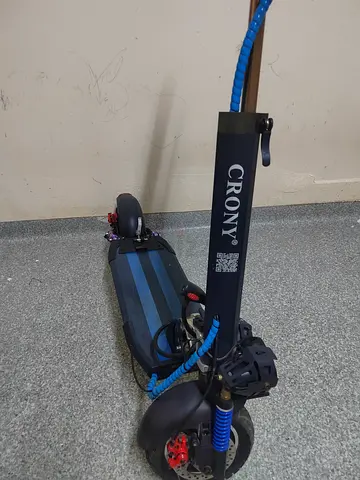 Used Crony Electric Scooter - Foldable, Front Suspension