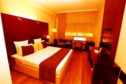 HOT OFFER | Furnished Room Near Metro All Included