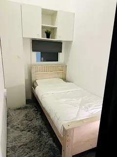 Partition for Rent | Union, Deira - 3 Min Walk to Union Metro