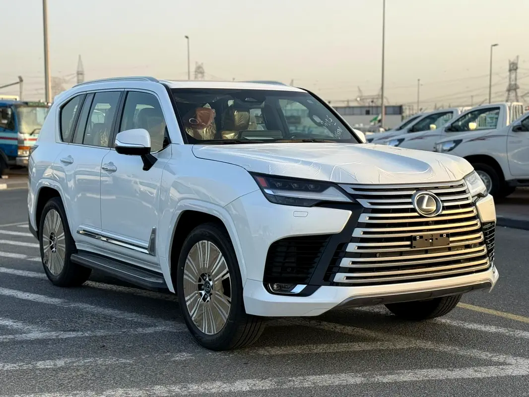 Lexus LX-Series 2026 — photo 1 of 20