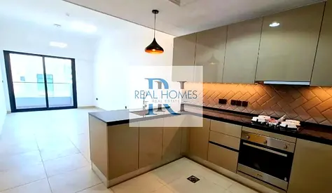 Maid Room | Fitted Kitchen | Pet Friendly | Ready