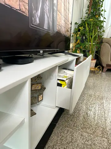 White TV Unit / Entertainment Cabinet with Storage - Good Condition