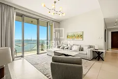 Lavish Unit | High Floor | Stunning Skyline View