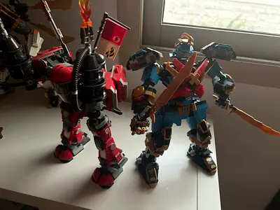 Lego ninjago samurai X mech and Fire mech