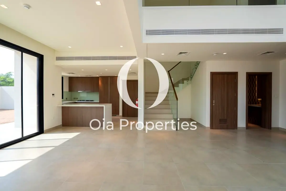 Single Row | Elegant 4BHK + Maid | Luxury Living