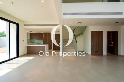 Single Row | Elegant 4BHK + Maid | Luxury Living