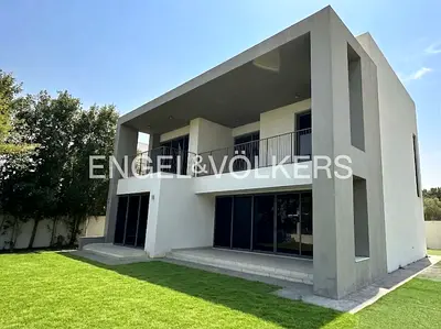 Corner Unit | Ready To Move In | Single Row