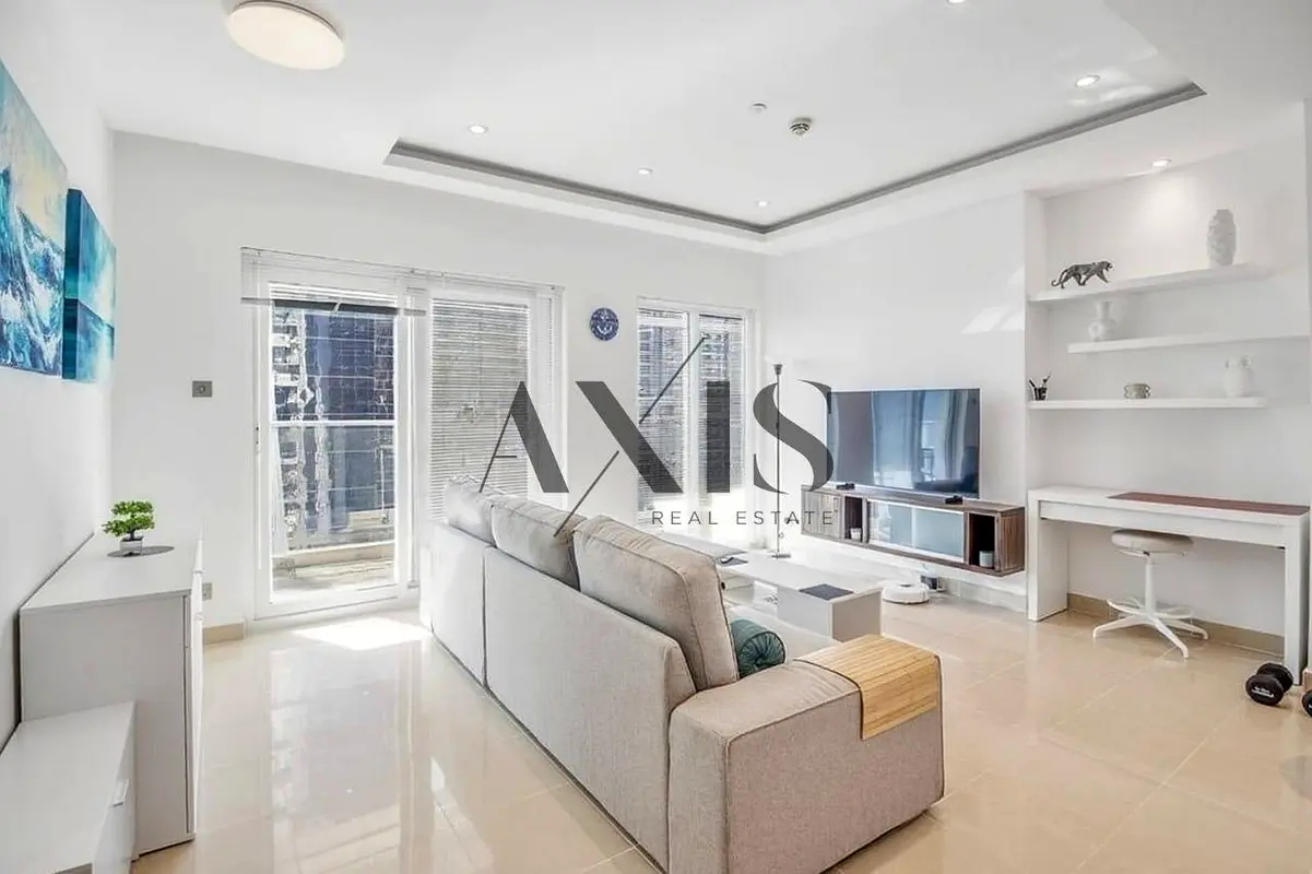 Revised Price I Premium unit | Vacant | New furniture
