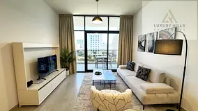 Luxurious 1BHK | Park View | Fully Furnished