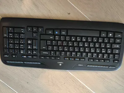 Logitech Wireless Keyboard (good working condition)