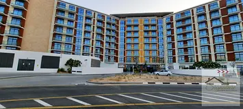 Large studio with Parking Celestia building with Balcony