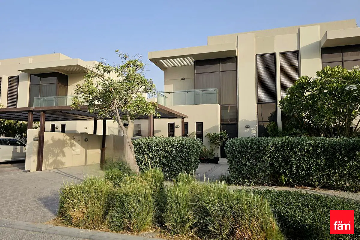 Pelham, The Park Villas, Damac Hills, Dubai