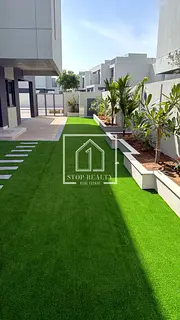 ELEGANT | SEMI DETACHED VILLA | 4BR+MAID