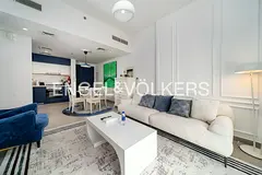 Fully Furnished|Spacious Layout|Vacant on Transfer