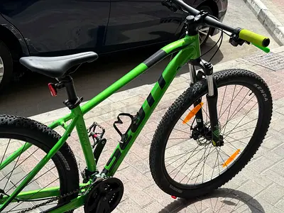 Scott Aspect 970 Mountain Bike / Bicycle — Medium Frame, 29 Tires.