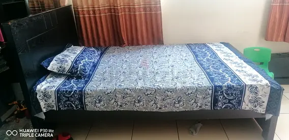 Single bed for sale