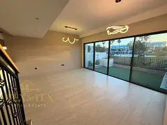 Stylish Finishes | Single Row | Park-Facing