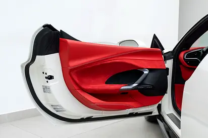 2025 Ferrari 296 GTS 缩略图 10