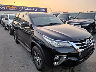 2019 Toyota FORTUNER 照片 3