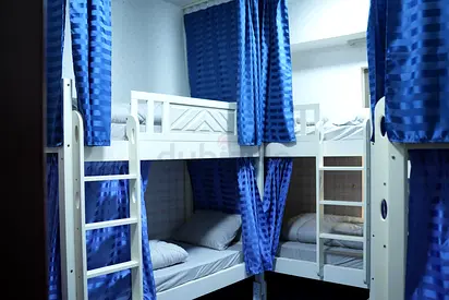 hostel n JBR - the walk
