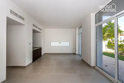 Arabella 1 | Spacious Villa | Family Community