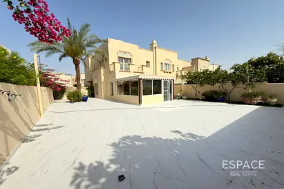 Extended | Type 3E | Large Plot