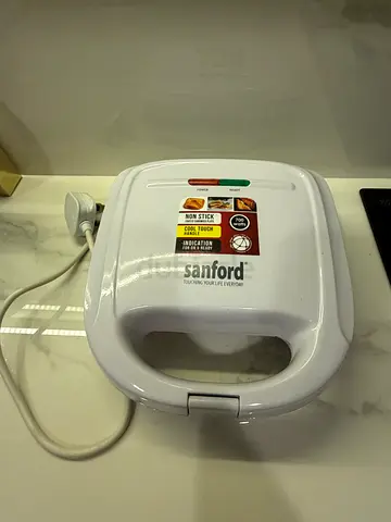 Sanford Sandwich Maker / Grill - White, Used, Good Working Condition