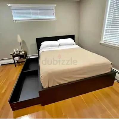 IKEA Malam queen size bed 160/200cm bed
with 2 storage drawers underneath and lkea
mattress is avail
