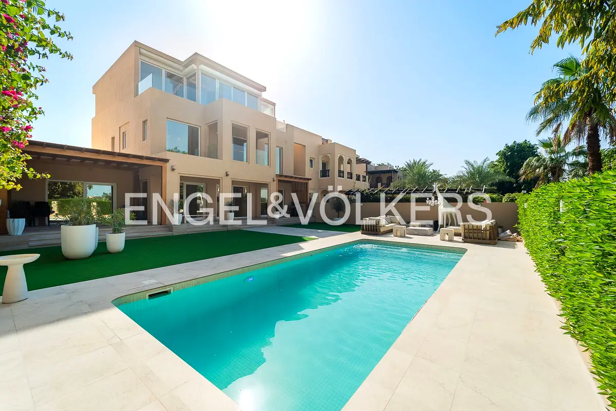 Ultra-Luxury Villa with Stunning Views