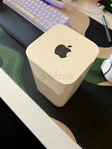 Apple AirPort Extreme (5th Gen) Wireless Router
