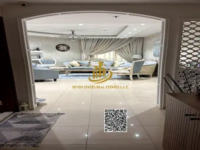 A luxurious opportunity with ample space and ideal layout in Conquer Tower – upscale living and a guaranteed investment