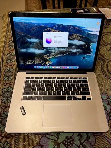 MacBook Pro (Retina, 15-inch, Mid 2015)