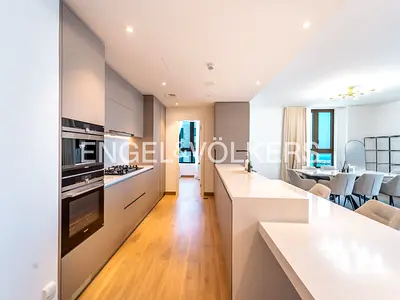 Elegant 3BR | Large Balcony | Stunning Views
