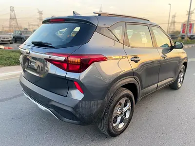 2021 KIA SELTOS 照片 6