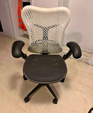Mirra Herman Miller Chair Full Option