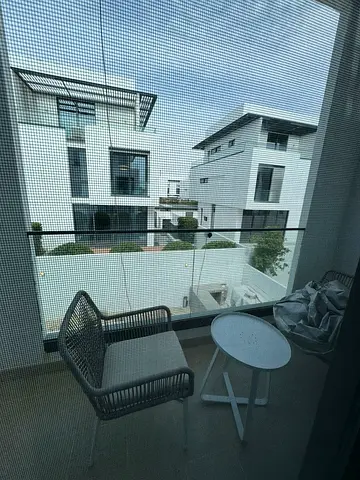 A distinctive villa in Al Hamriya, Sharjah, available for annual rent. Ready to move in, top-of-the-line finishing, fully furnished, 3 floors, 4 bedro